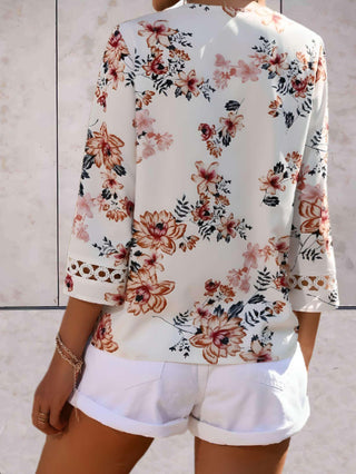 Noelle - Floral Top - V-neck Swing Sleeves