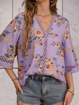 Noelle - Floral Top - V-neck Swing Sleeves