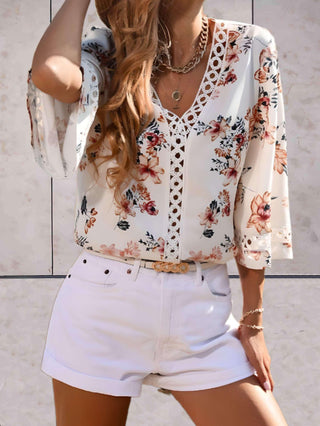 Noelle - Floral Top - V-neck Swing Sleeves