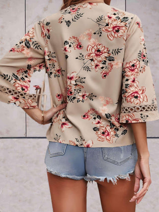 Noelle - Floral Top - V-neck Swing Sleeves