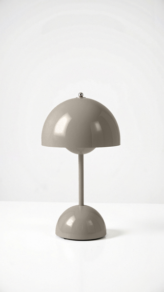 Veluce - Elegant table lamp