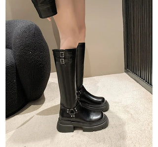 Kassandra - Knee-high retro boots - Buckle design