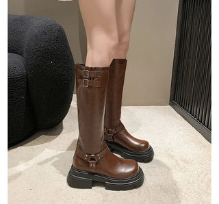 Kassandra - Knee-high retro boots - Buckle design