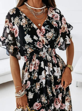 Saskia - Dress - V-neck Floral Pattern