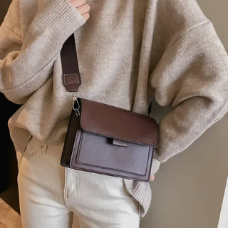 Krystal - Leather shoulder bag - Flap and thick strap