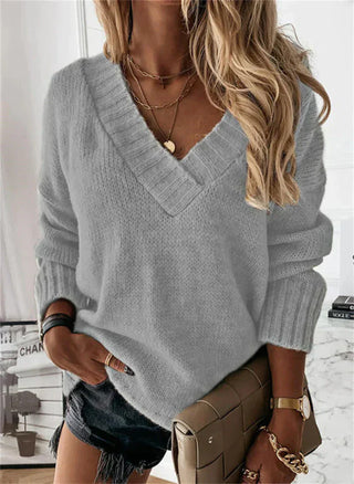 Jacinth - Knitted jumper - V-neckline