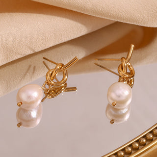 Micara - Knotty Pearls - Earrings