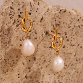 Micara - Knotty Pearls - Earrings