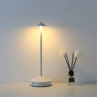 Beacon - Dart candle lamp