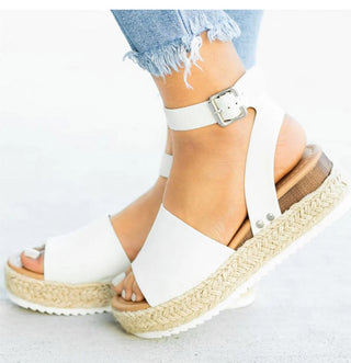 Elin - Platform flip-flops - Sandals