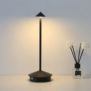 Beacon - Dart candle lamp