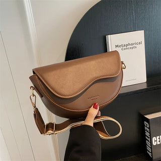 Fiona - Leather saddle bag - Magnetic flap