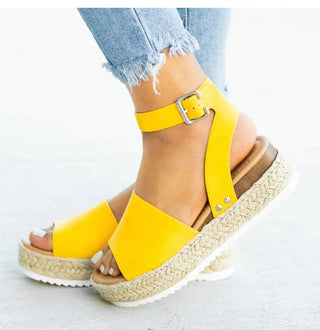 Elin - Platform flip-flops - Sandals