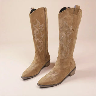 Georgia - Knee-high cowboy boots - Embroidery detail