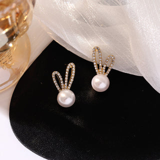 Micara - Bunny Pearls - Earrings