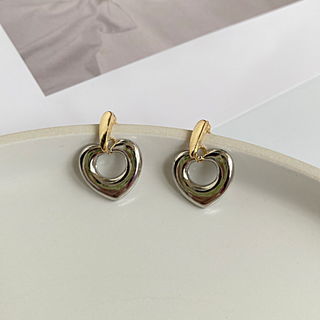 Micara - Hearty Hoops - Earrings