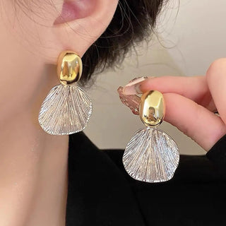 Micara - Clamshell Duo - Earrings